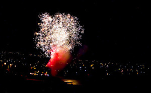 Le feu d'artifice du front de mer de Saint-Pierre en photos