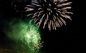 Le feu d'artifice du front de mer de Saint-Pierre en photos