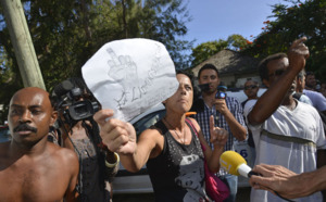 Retour en images de la mobilisation des surfeurs devant la Réserve marine