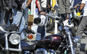 Les bikers péi sortent les vieux bolides