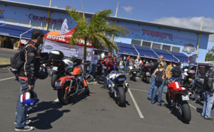 Les bikers péi sortent les vieux bolides