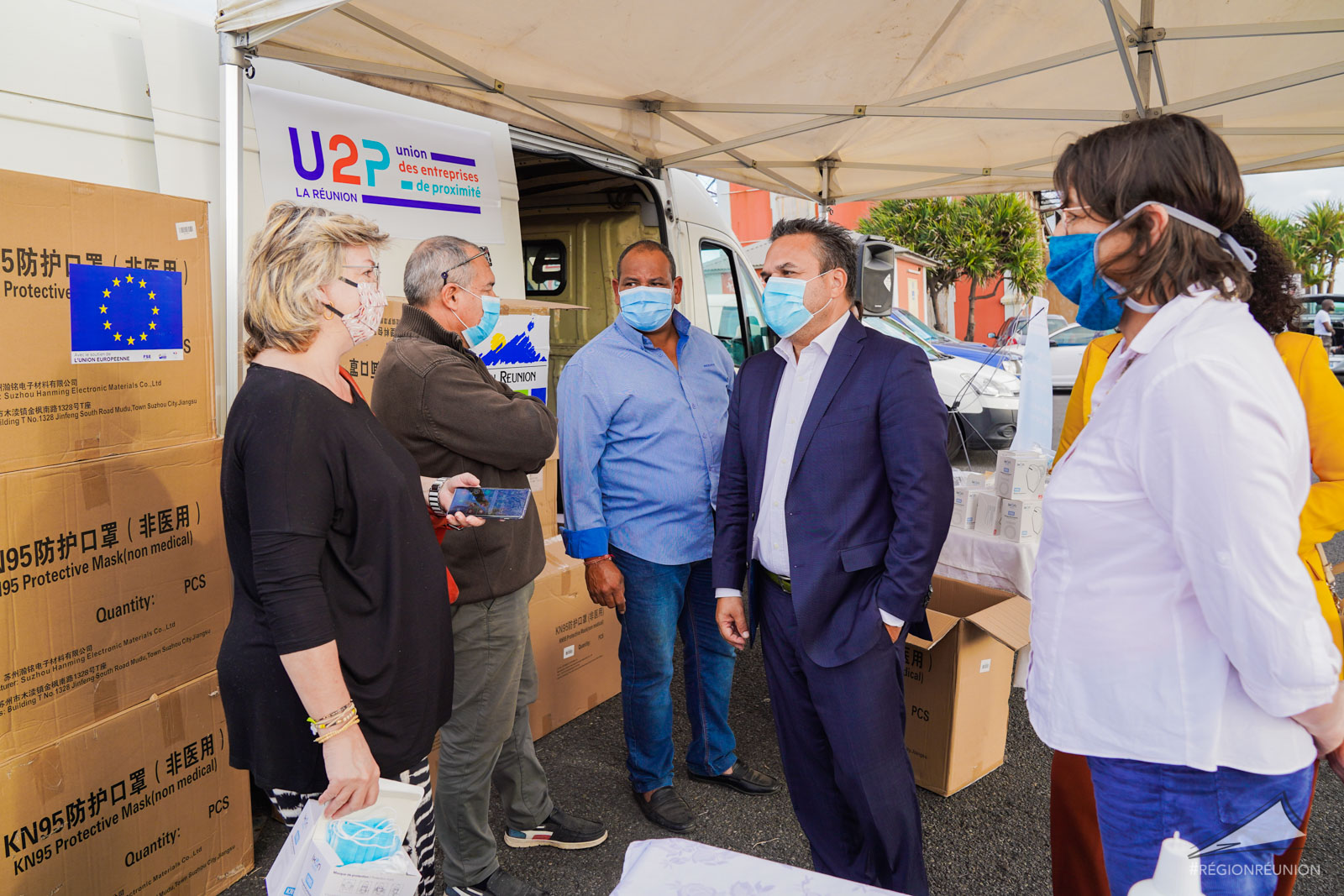 Retour en images : Remise des masques de protection aux entreprises de proximité