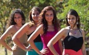 Découvrez les candidates au titre de Miss Florilèges 2012...