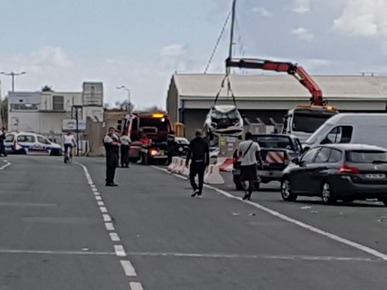 Deux corps découverts dans la darse du Port