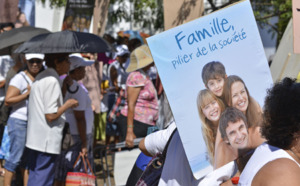 Retour en images sur la manifestation contre le mariage pour tous