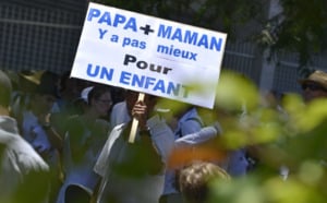 Retour en images sur la manifestation contre le mariage pour tous