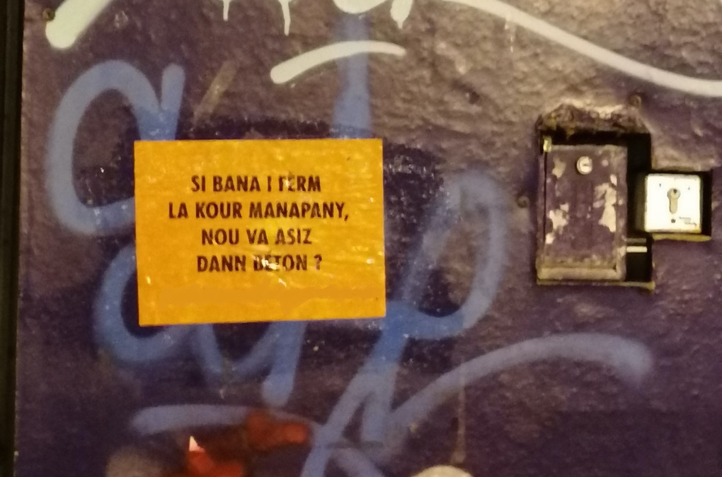 Jardins de Manapany : Des affiches collées dans les rues de la ville interpellent sur le devenir du site