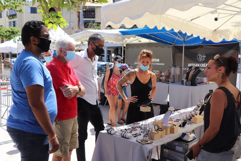 Premier micromarché artisanal éphémère à Saint-Gilles-les-Bains