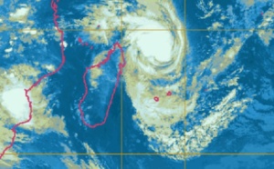 Point 7h: Dumile à 750 km de la Réunion