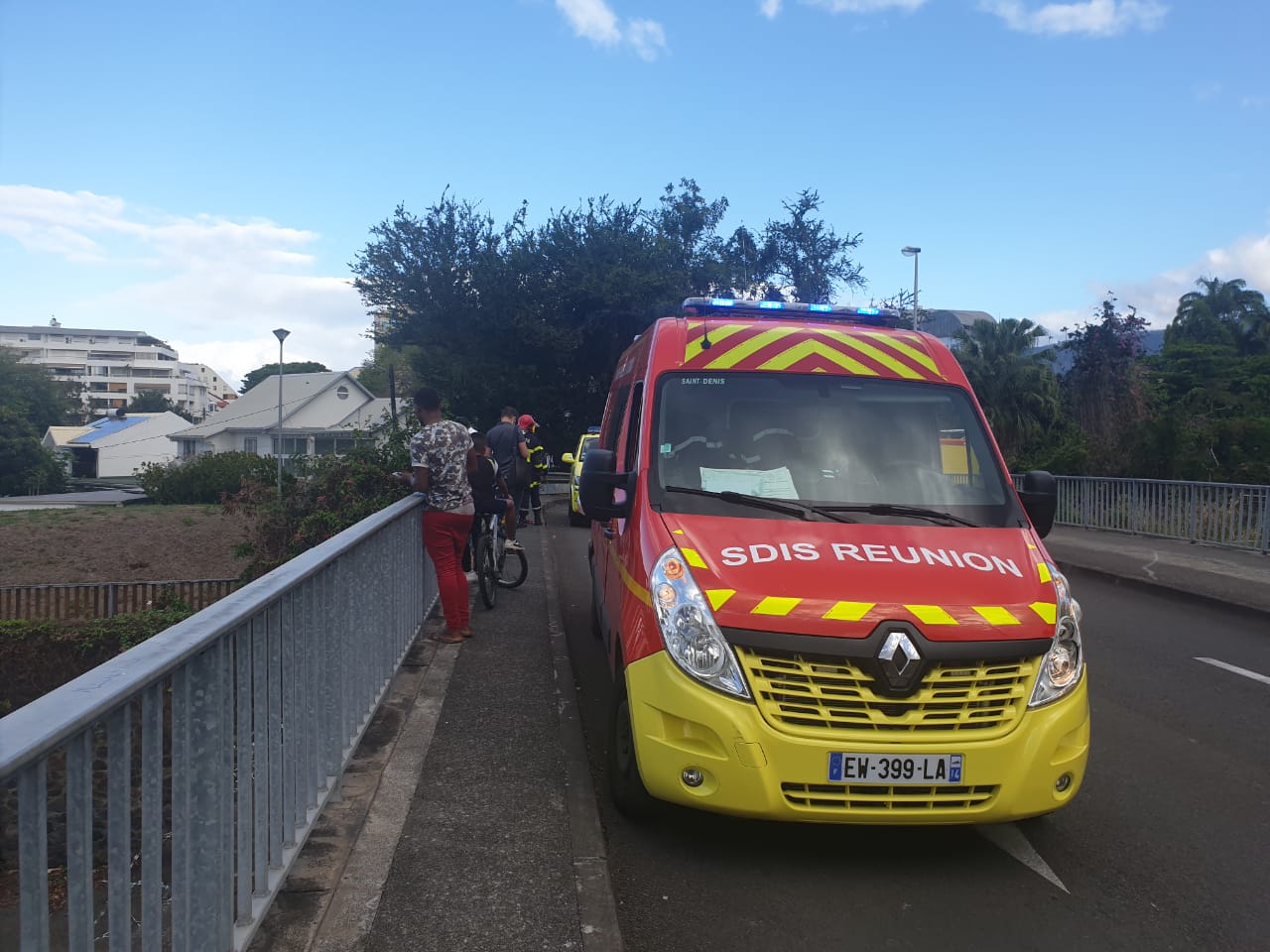 St-Denis : Un homme chute du pont de la ravine du Butor