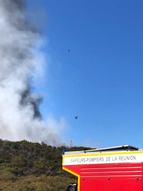Incendie au Maïdo : la Ville lance un appel à la prudence