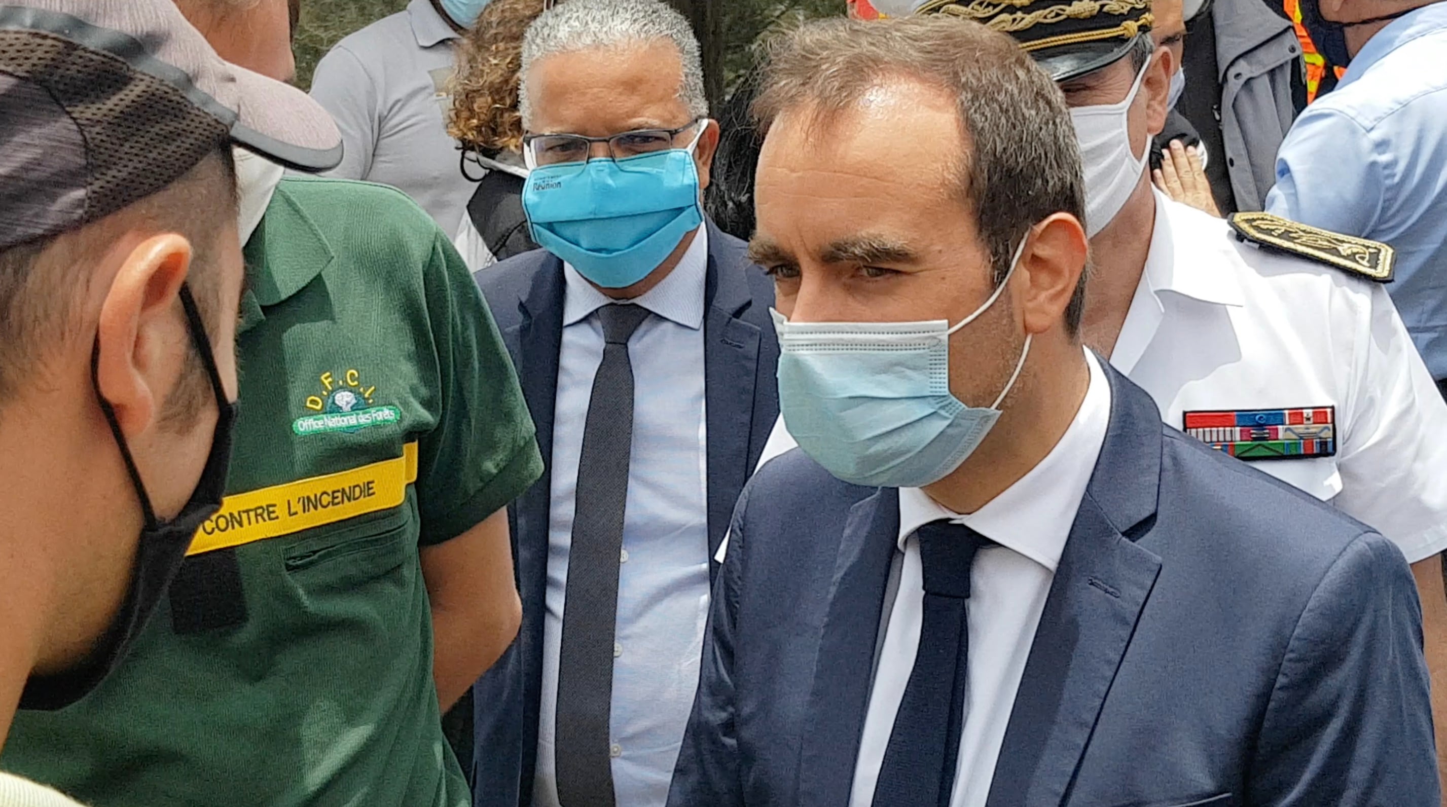 Vidéo - Le ministre Lecornu répond à la polémique sur sa venue
