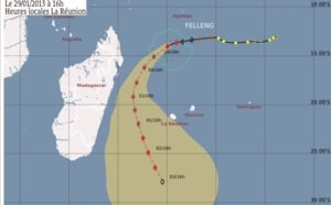 Le cyclone Felleng à 760 km au Nord de la Réunion
