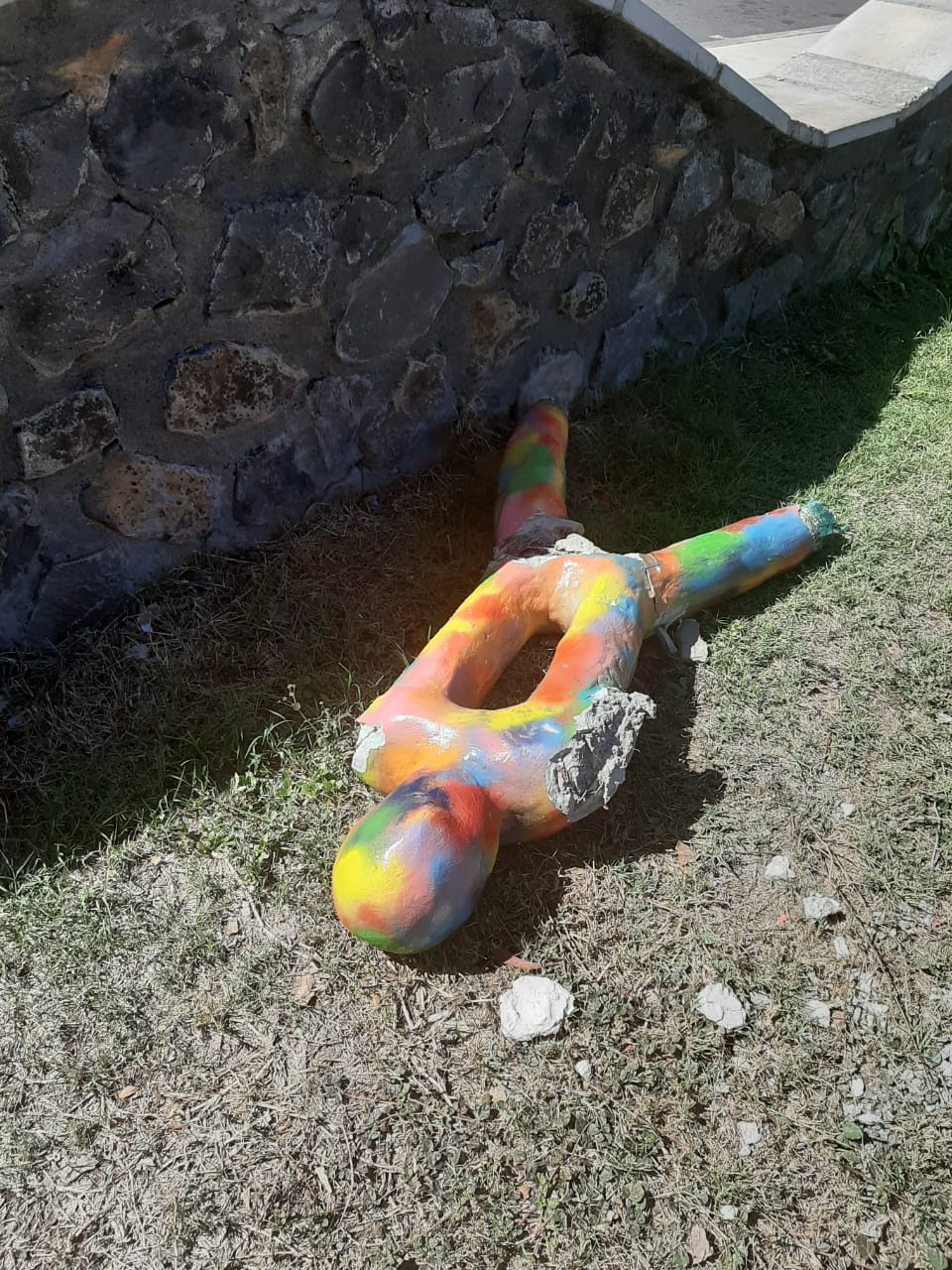 La stèle de l’enfance vandalisée