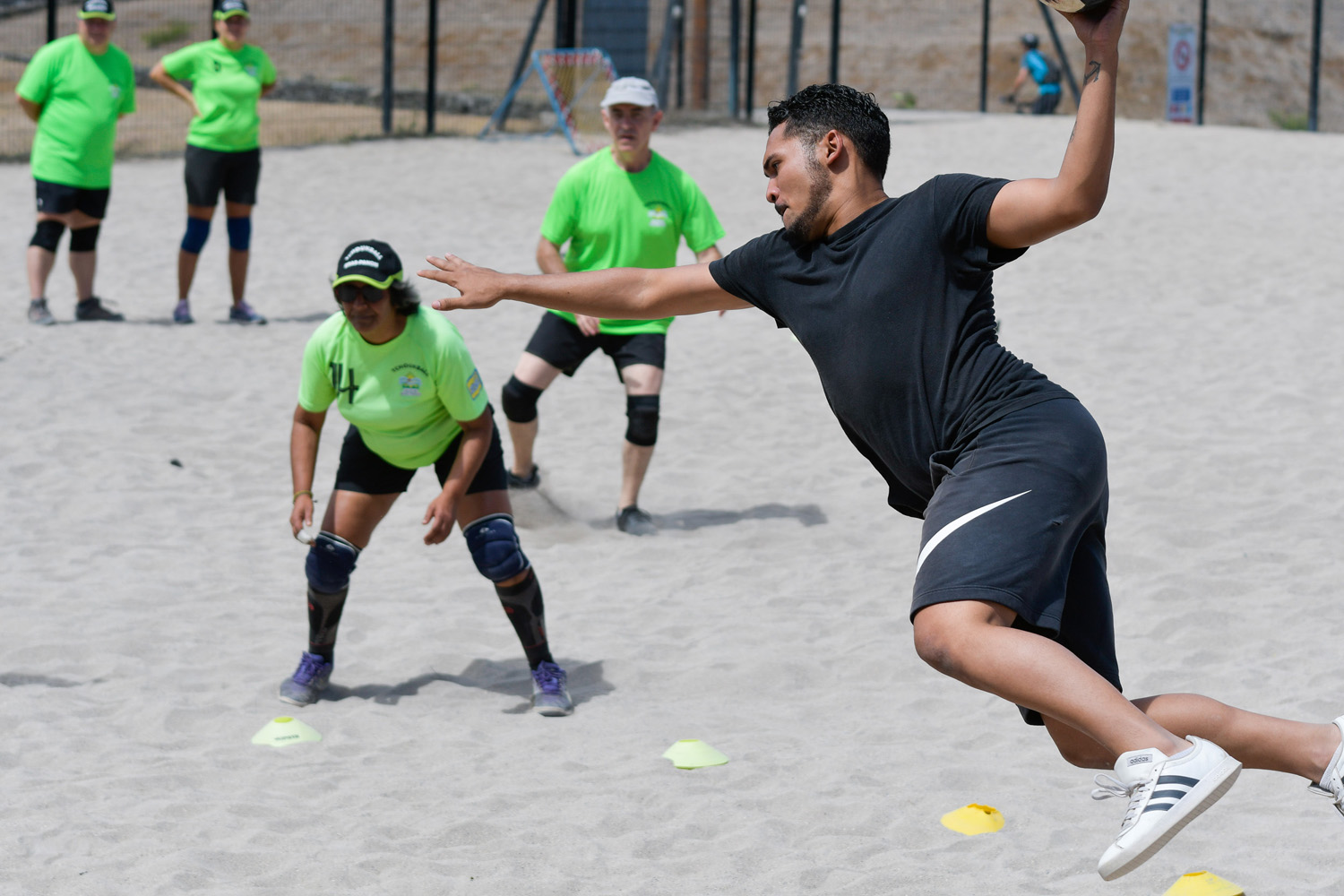 Tchoukball : Podium surprise sur le premier tournoi