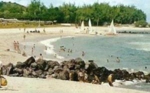 Rares photographies des Roches noires lontan