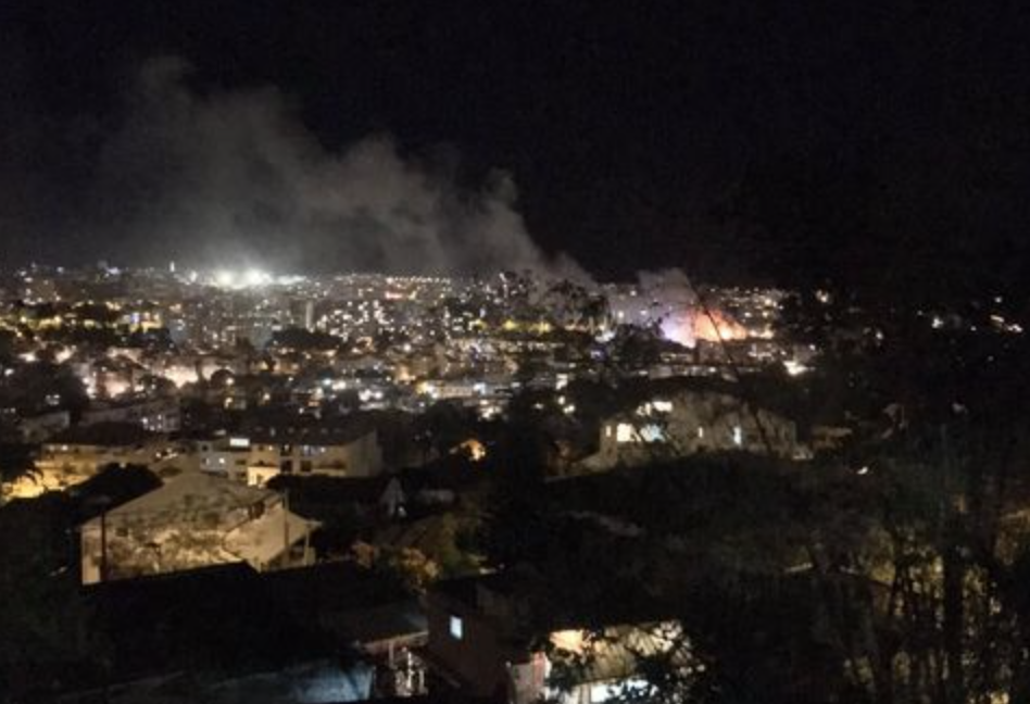 Un local squatté des Camélias part en fumée