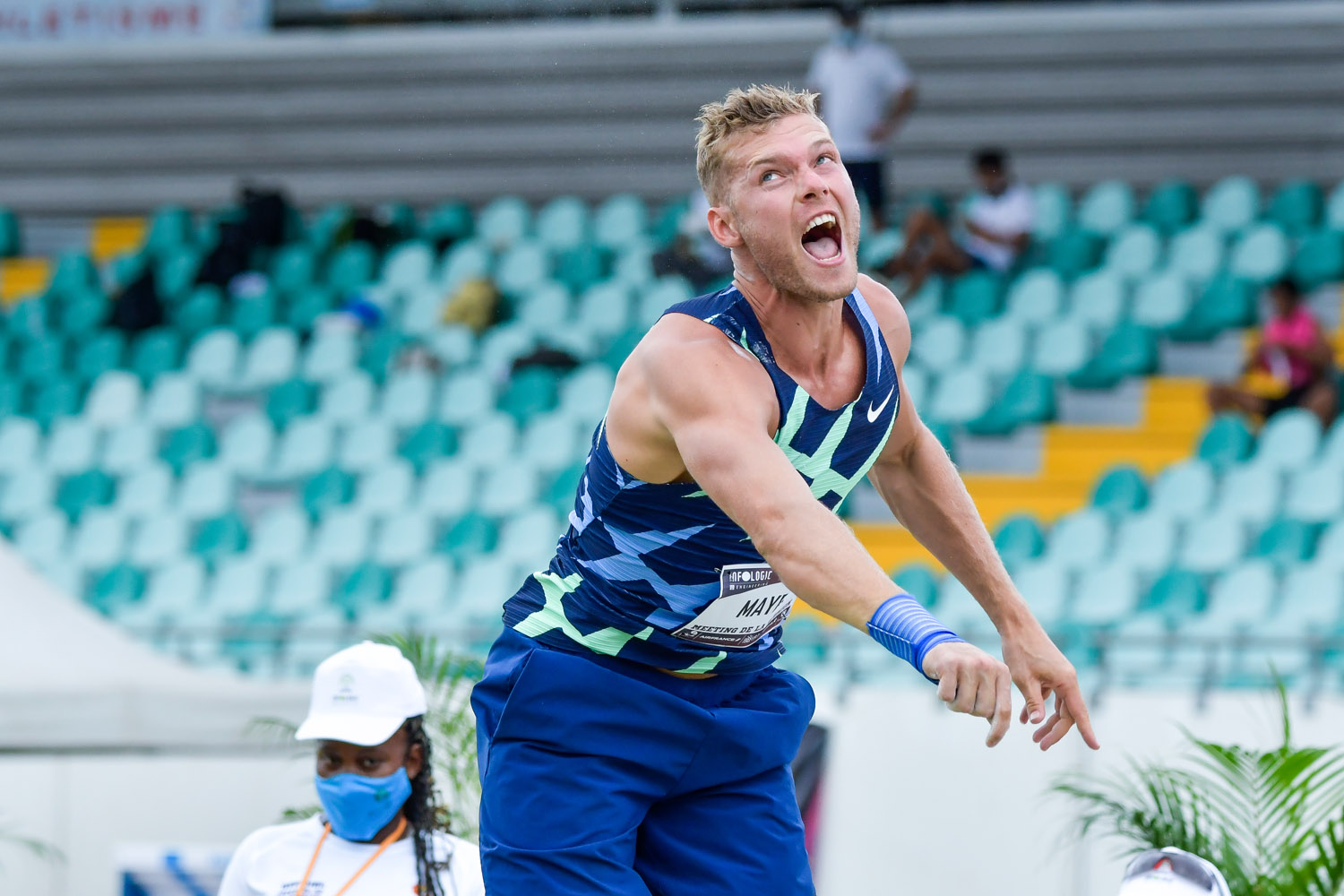 Photos - Sur la piste de La Réunion, Kevin Mayer et les combinards s'élancent vers 2021