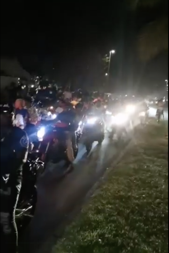 Défilé motorisé et festif dans les rues du Port
