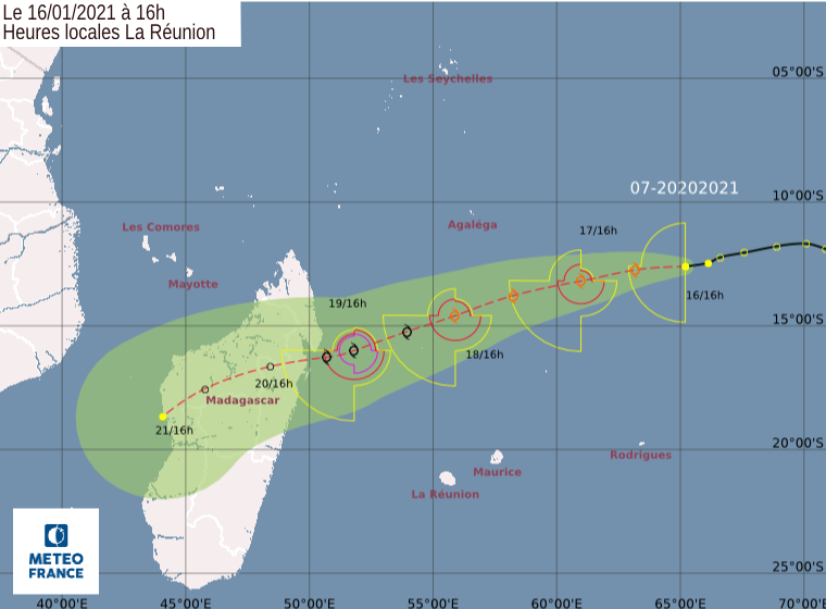 La dépression tropicale à 1370 km au nord-est de La Réunion 