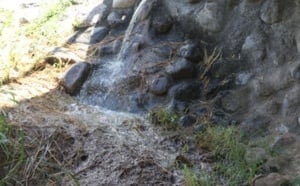 Des matières fécales se déversent dans la ravine Boucan