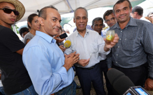 A Salazie, Victorin Lurel a goûté aux produits péi