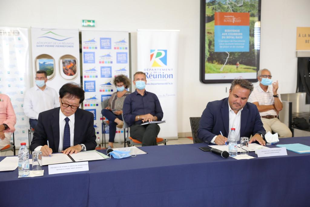 Signature de la convention cadre entre la Région et le Syndicat Mixte de Pierrefonds