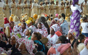 Retour en images sur une danse traditionnelle mahoraise, le Déba