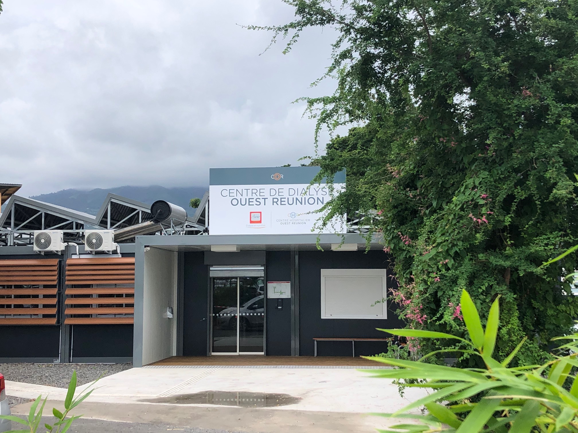 Ouverture du centre de dialyse Ouest Réunion