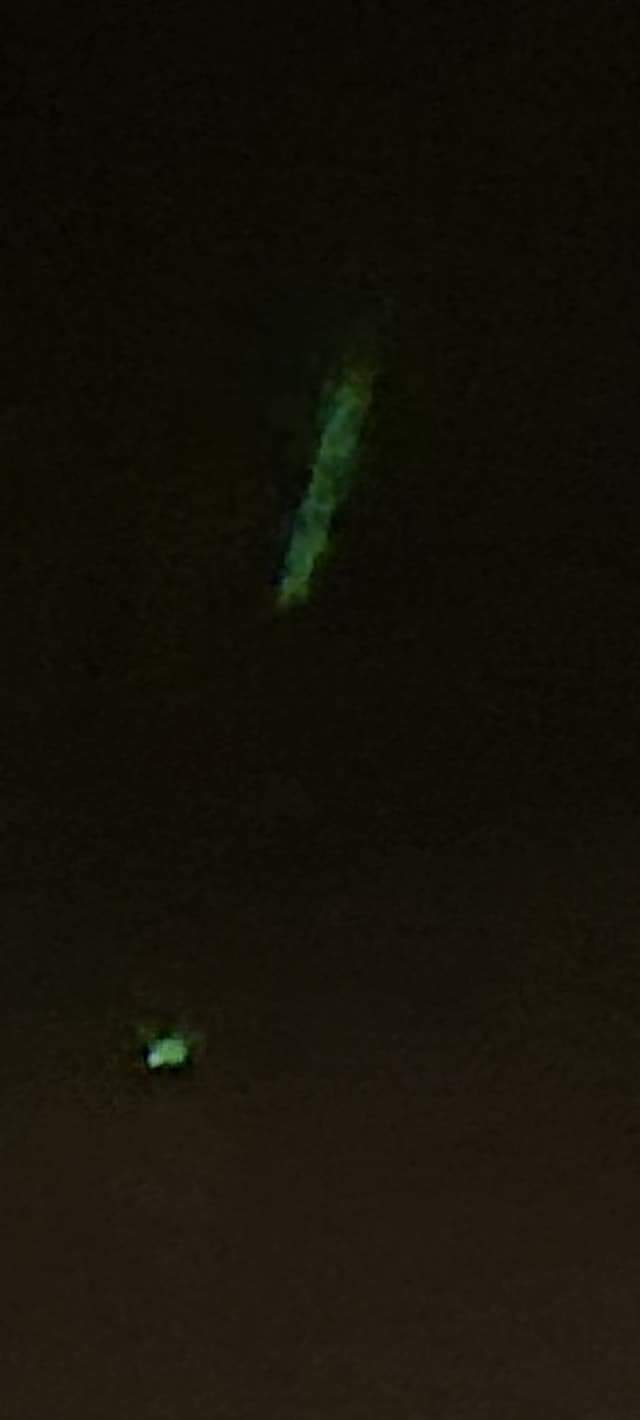 Un laser vert dans le ciel de Cilaos, les explications