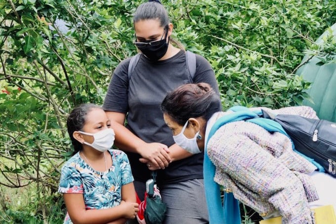 Roche Plate – Mafate : visite de la nouvelle école