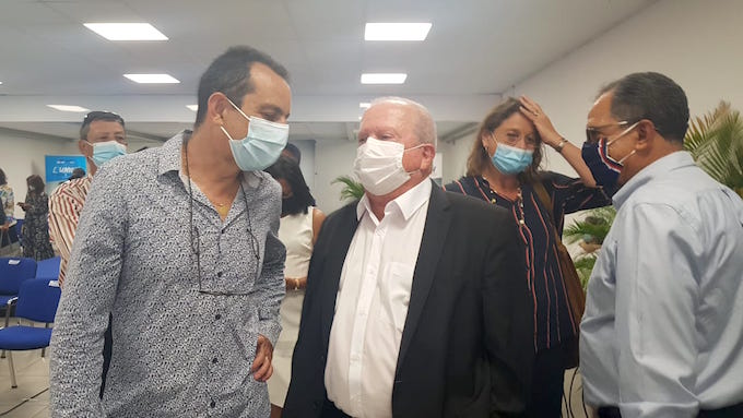 Vidéo - Didier Robert présente ses colistiers aux Régionales