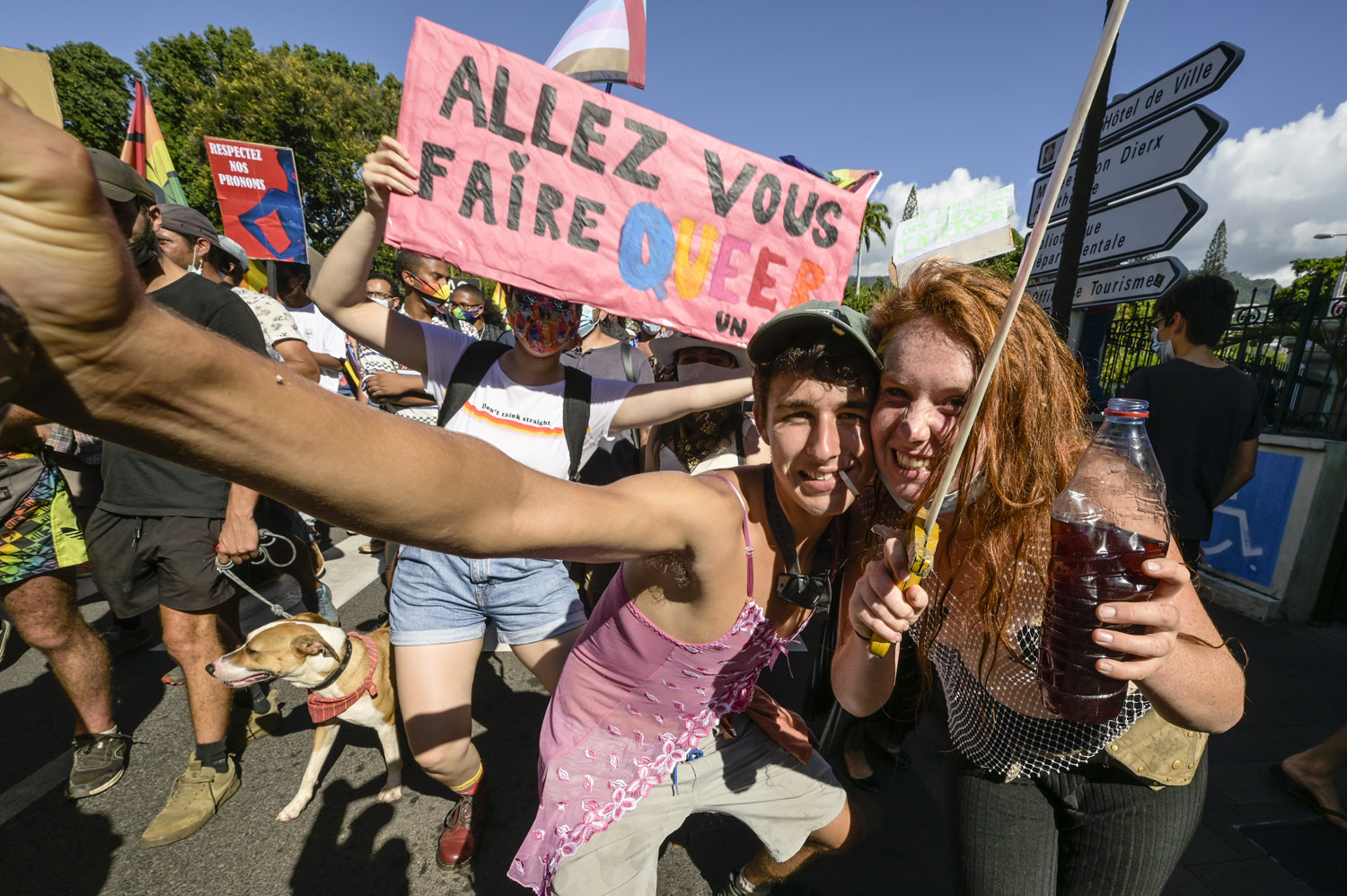 Marche des Visibilités LGBTQIA+ : Soleil et arc-en-ciel à Saint-Denis