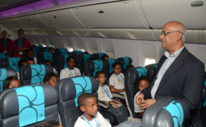 Un 6000ème sourire et une 7ème bougie fêtés avec Air Austral