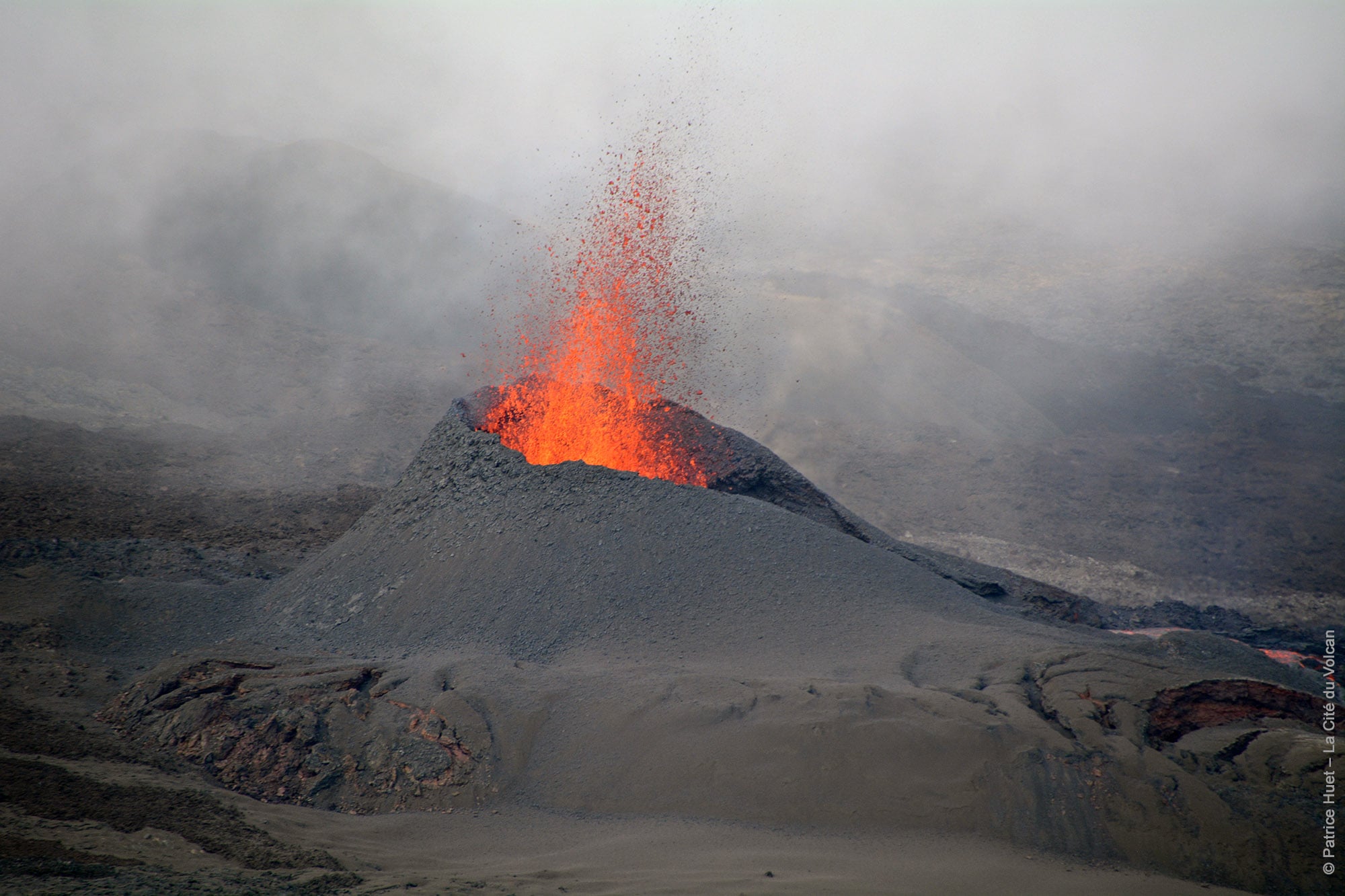 Le nouveau cône volcanique baptisé Piton Guy Valcourt Picard