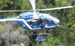Suicide à la rivière d'Abord, opération d'hélitreuillage pour récupérer le corps