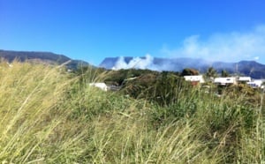 Incendie dans les hauts de la Rivière des Pluies