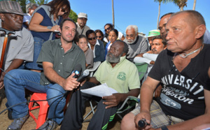 L'indigné de la Réunion, Samuel Mouen, refuse d'arrêter sa grève de la faim