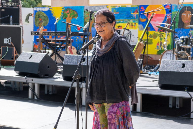Concert des élèves et du groupe Ziskakan à l’école Les Combavas à la Plaine