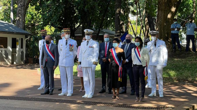 Le 14-Juillet célébré avec un défilé aérien et un slam sur l'engagement de la jeunesse