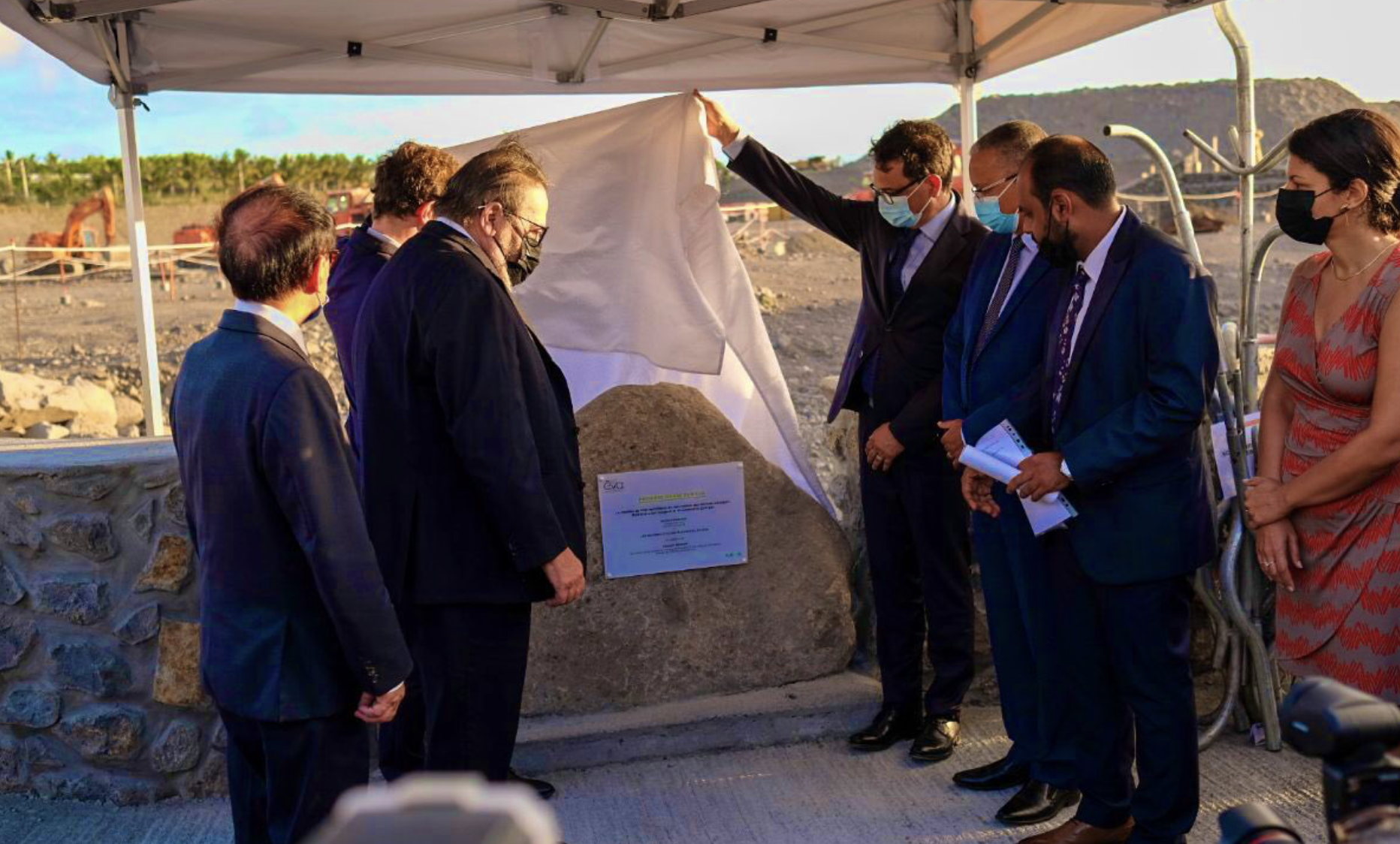 La première pierre du pôle de déchets Run’Eva posée ce vendredi