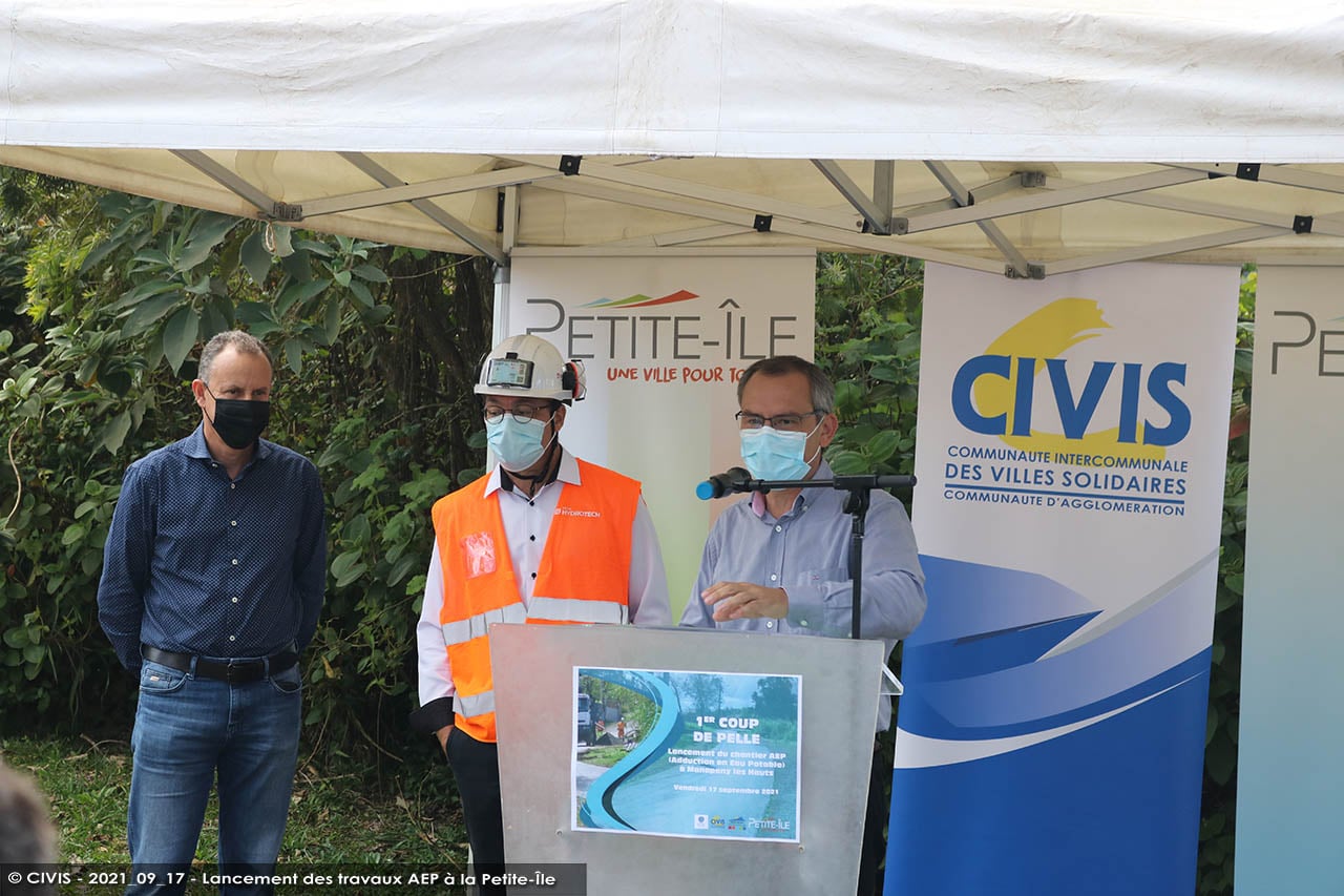 CIVIS : Lancement du chantier AEP et pose de la 1ère pierre de l'UTEP de Petite-Île