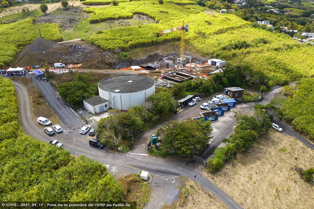 CIVIS : Lancement du chantier AEP et pose de la 1ère pierre de l'UTEP de Petite-Île