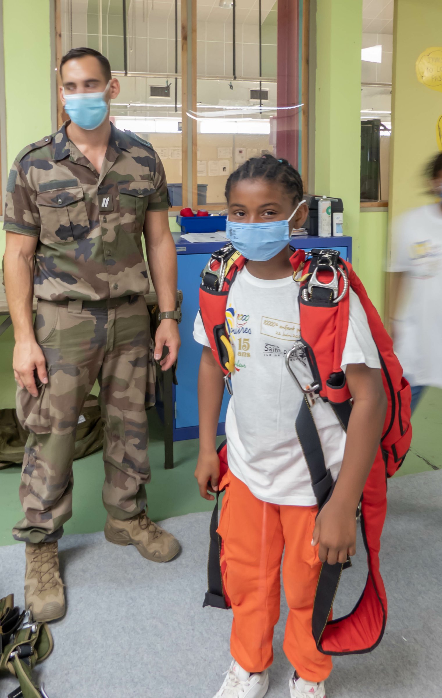 Photos - Première expérience militaire pour les marmailles de 1000 Sourires