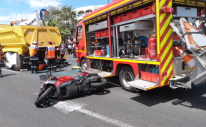 St-Denis: Le scootériste coincé sous un camion est décédé