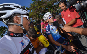 Lorenzo Manzin remporte le Tour de l'île cycliste