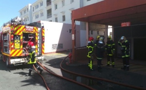 Epaisse fumée à Saint-Denis: Un immeuble évacué