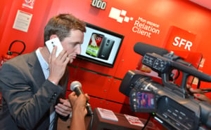 SFR lance le smartphone LG G2, plus fin et plus efficace, à La Réunion
