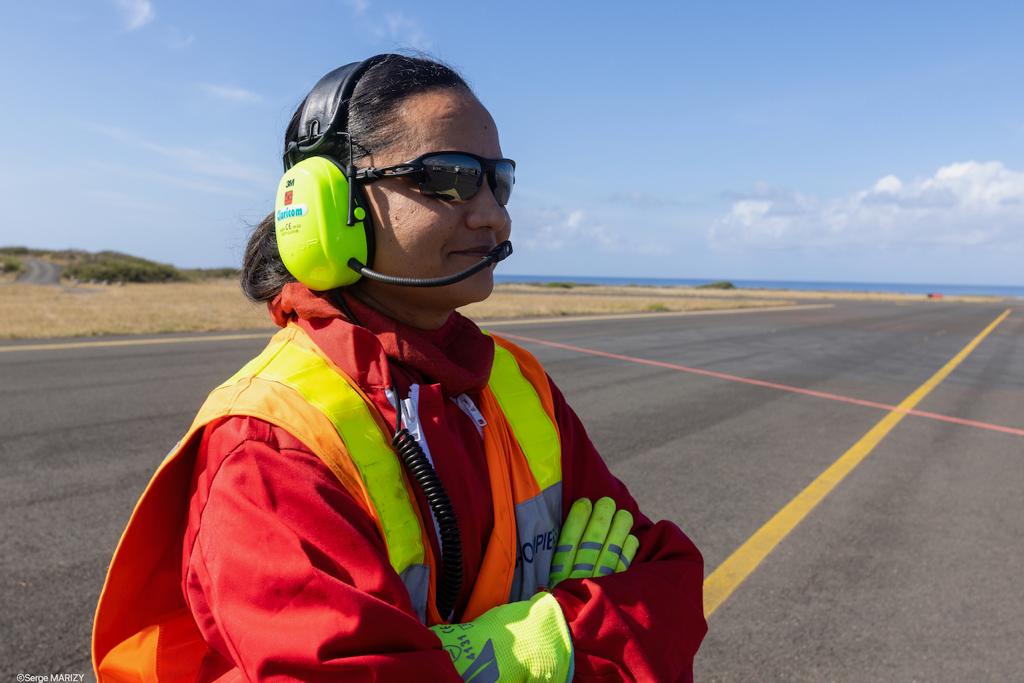 Photos - Les pompiers de La Réunion formés aux largages du Dash 8