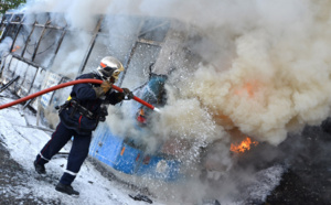 Bus en feu à St-Denis: Retour en images